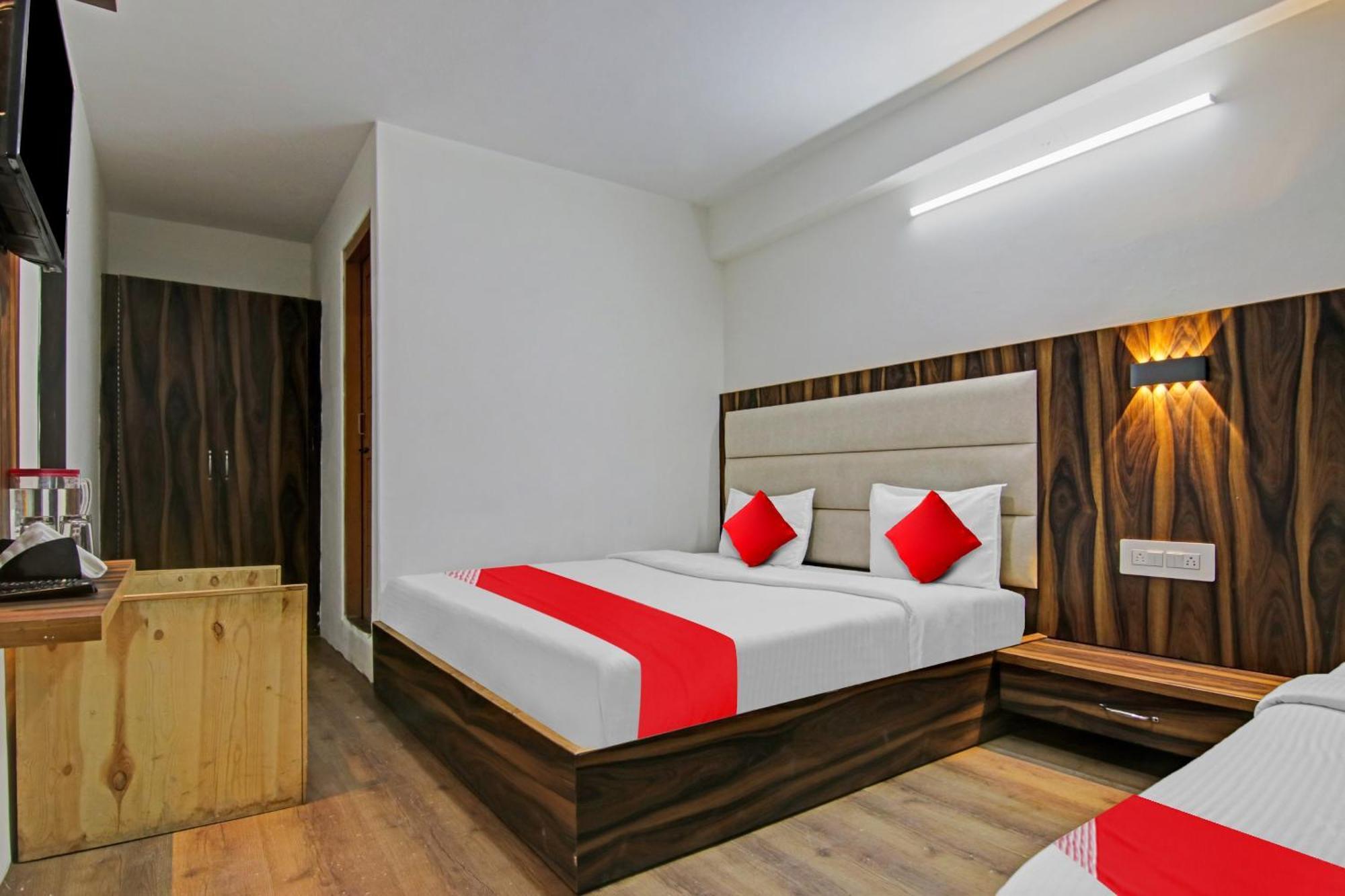 Hotel O Alfa Manāli Exteriér fotografie