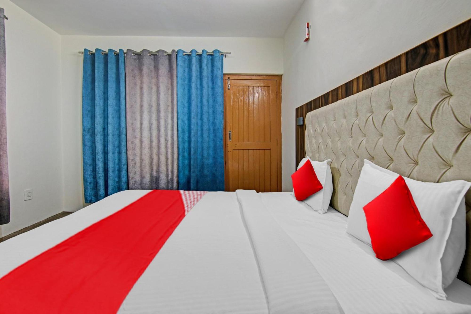 Hotel O Alfa Manāli Exteriér fotografie